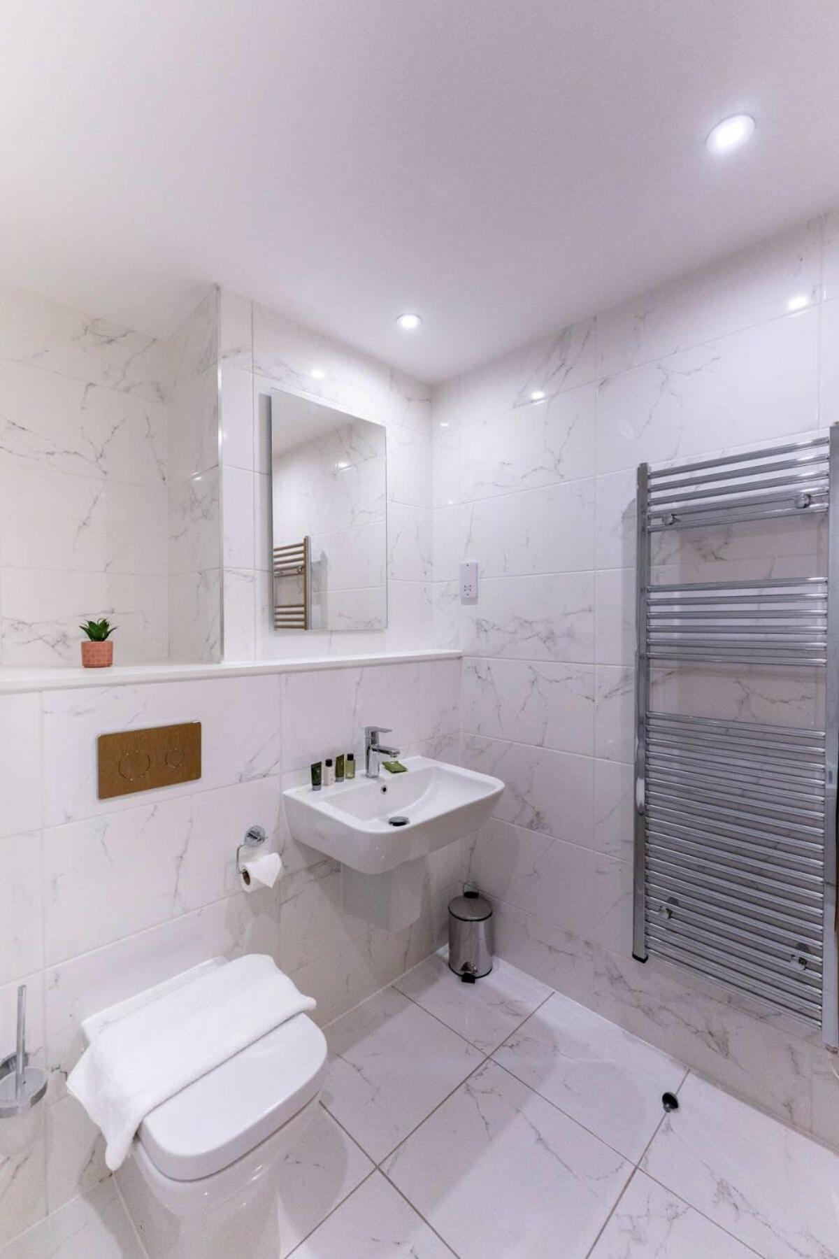 Lovely 1 Bedroom In Location